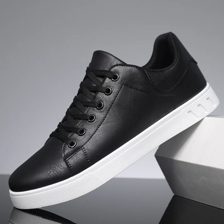 Finley British Leather Sneakers