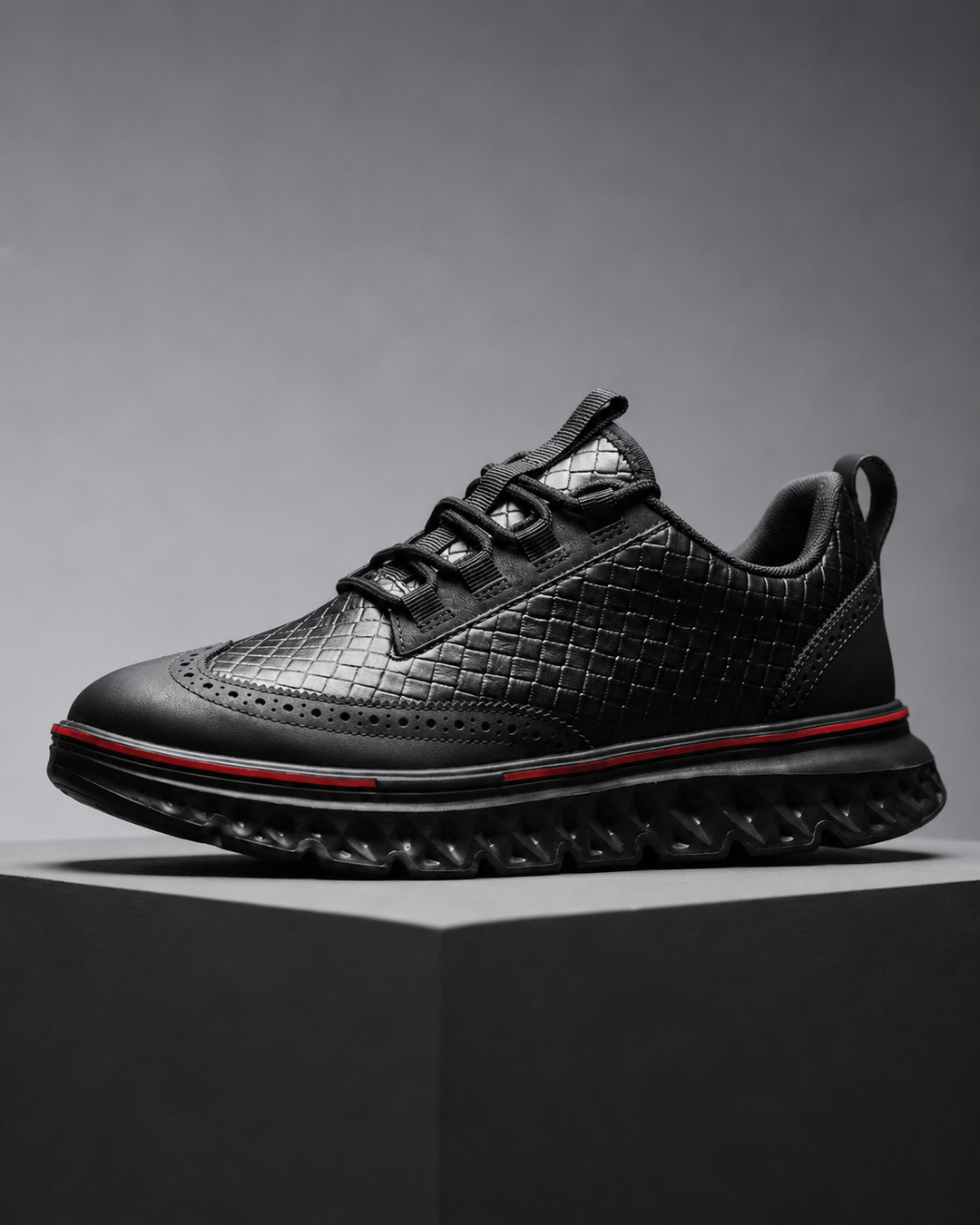 Luca Brogue Sneaker