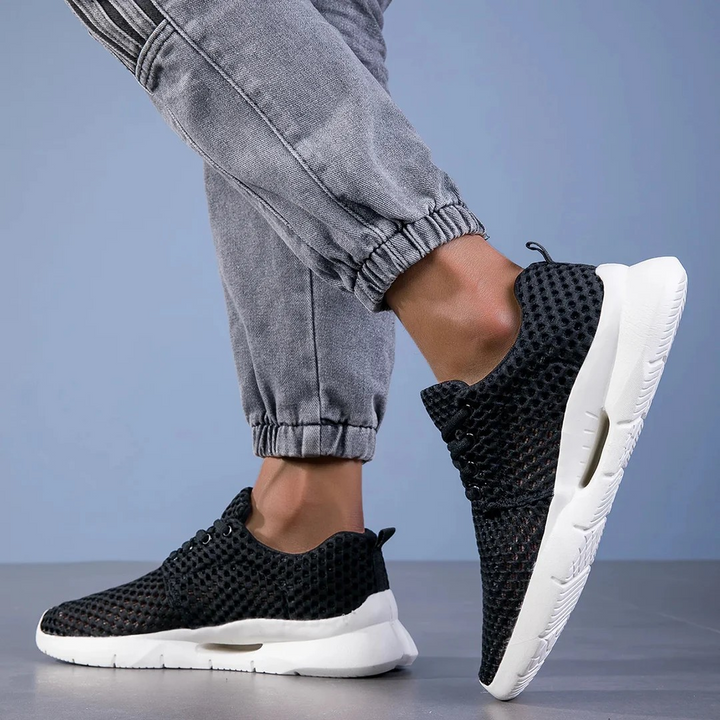 Montaro Lite Sneakers